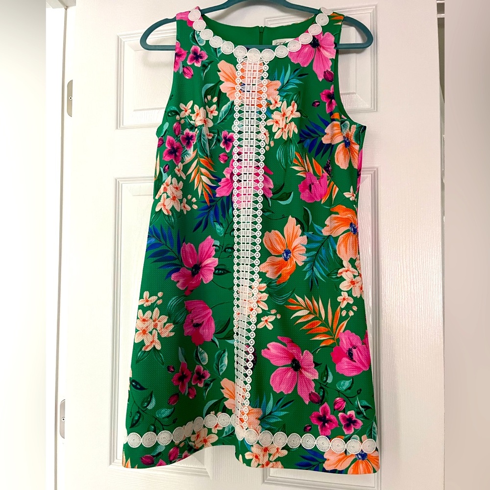 Fabulous Green Floral Sheath Size 10